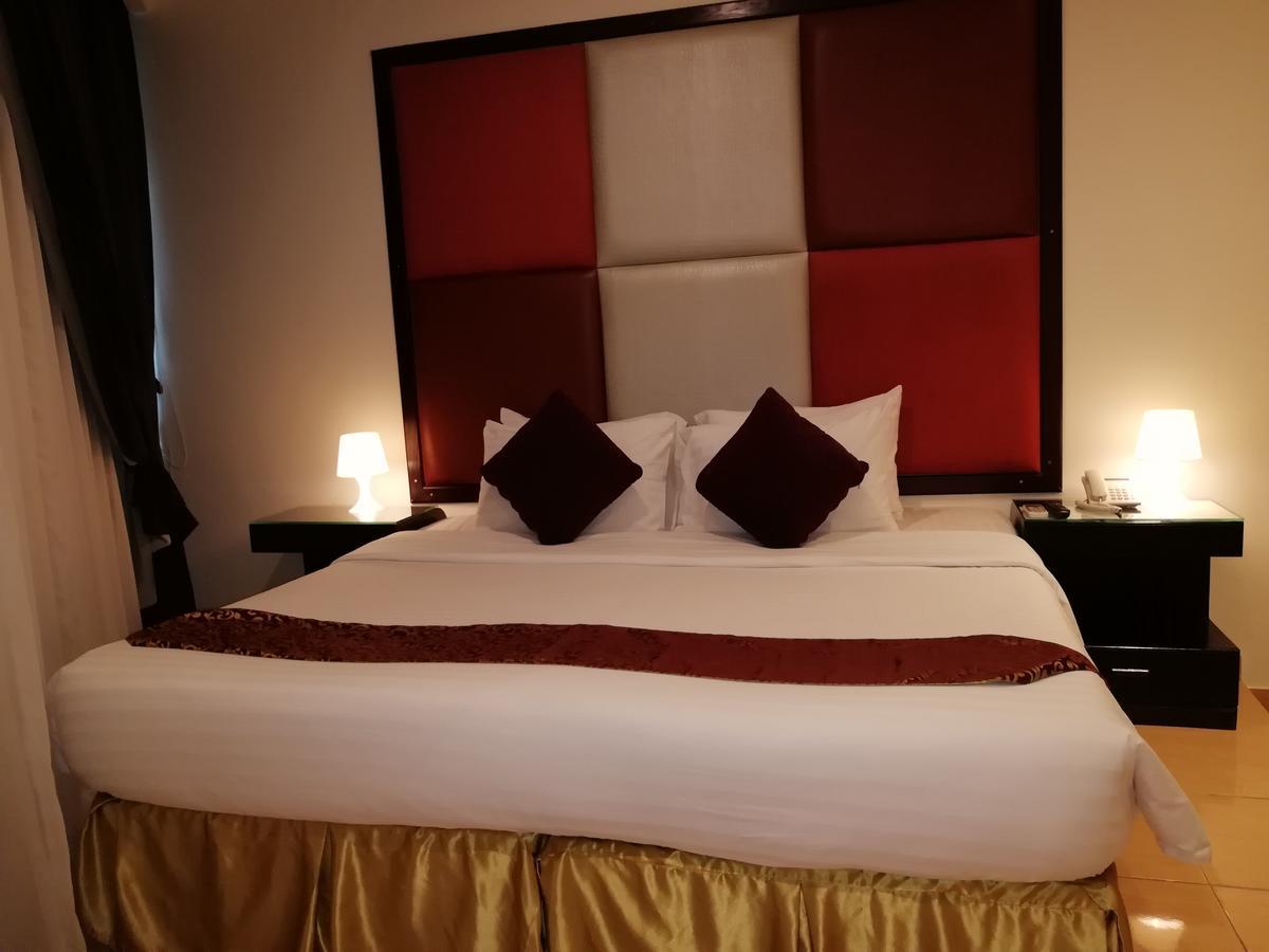 Kenanah Jeddah Hotel Экстерьер фото