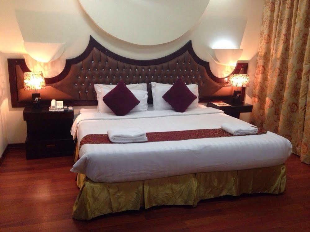 Kenanah Jeddah Hotel Экстерьер фото